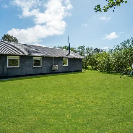 Holiday home Beautiful In With Sauna Vestervig